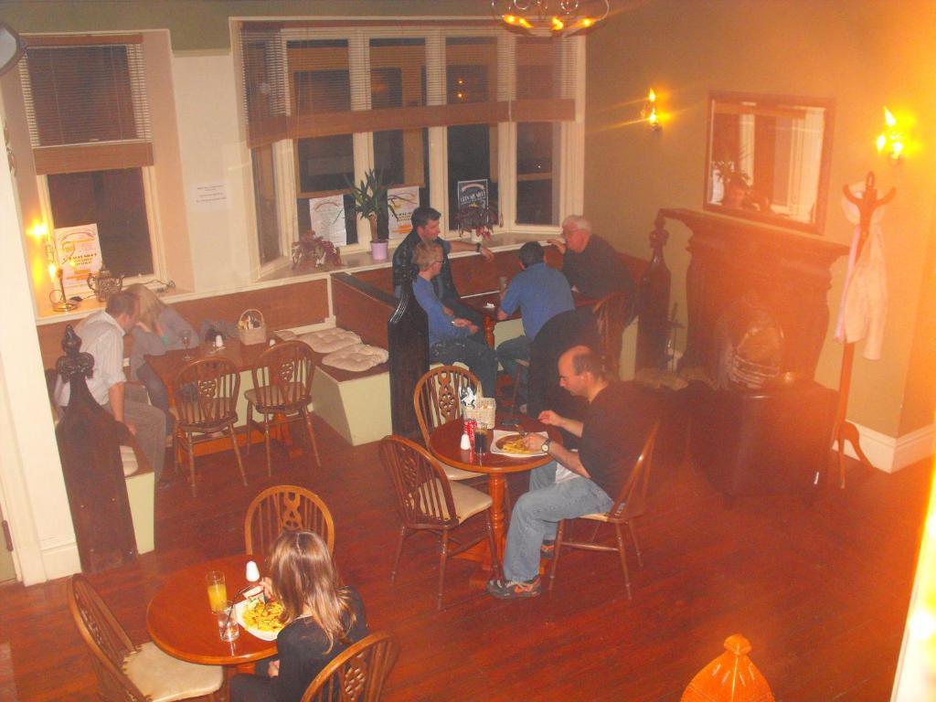 Craigdarroch Arms Hotel Dumfries Extérieur photo